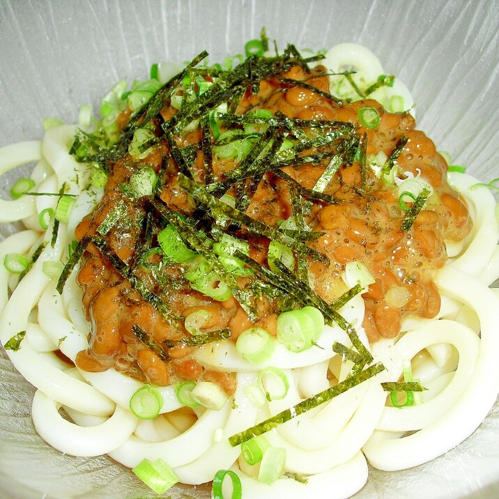 簡単♪我が家の“納豆うどん”